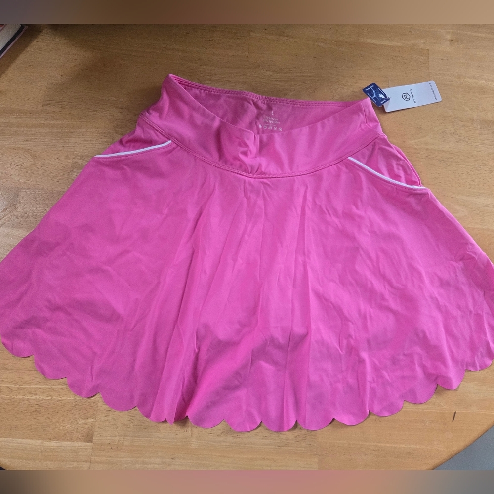 Vibrant Pink Scalloped Skater Skirt